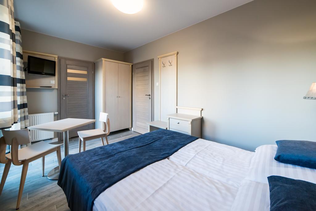 Farys Hotel Jastrzebia Gora Bagian luar foto