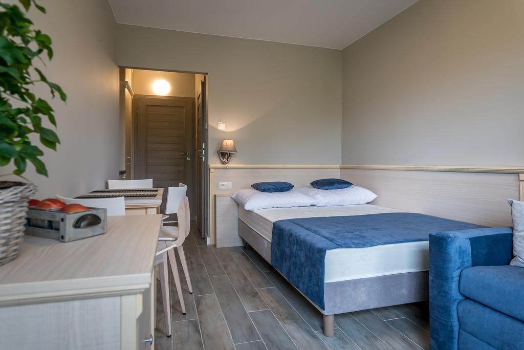 Farys Hotel Jastrzebia Gora Bagian luar foto