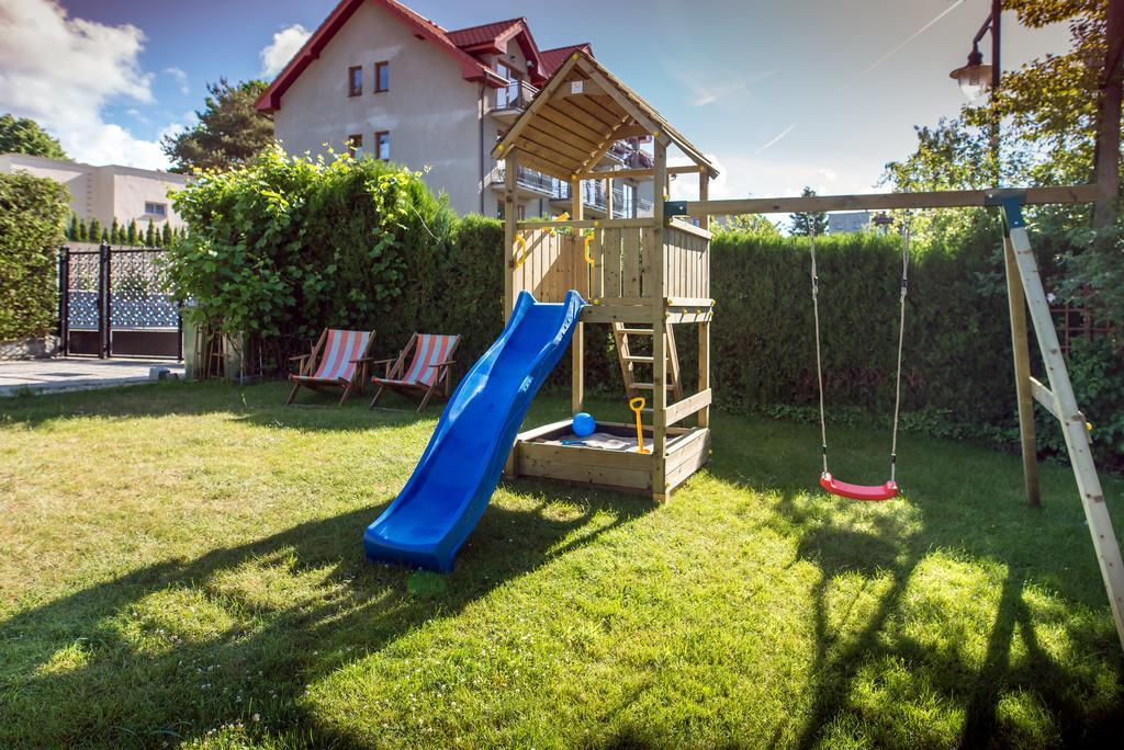 Farys Hotel Jastrzebia Gora Bagian luar foto