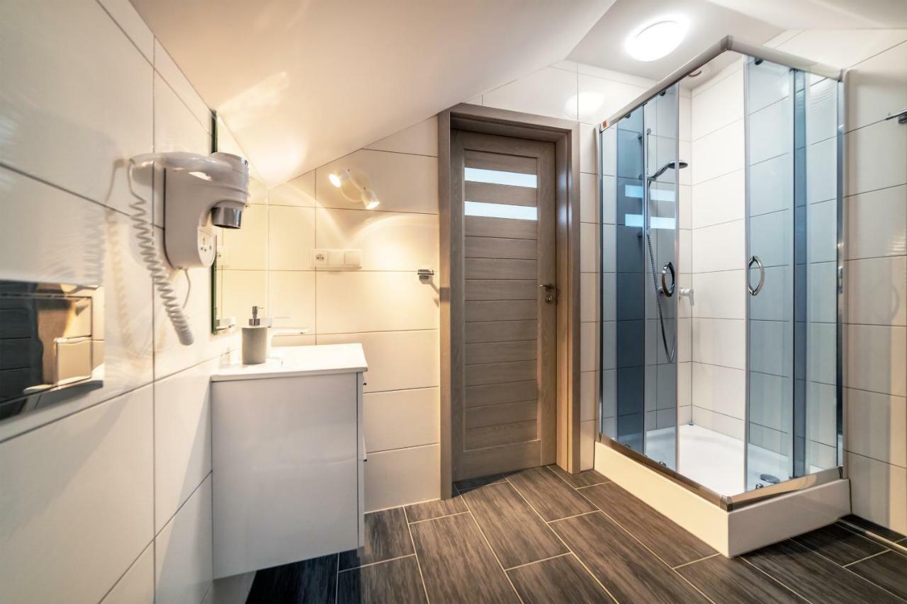 Farys Hotel Jastrzebia Gora Bagian luar foto