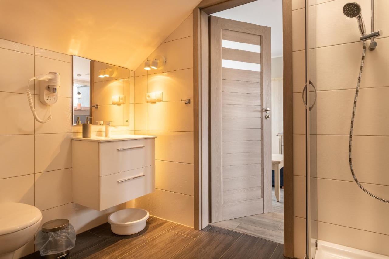 Farys Hotel Jastrzebia Gora Bagian luar foto